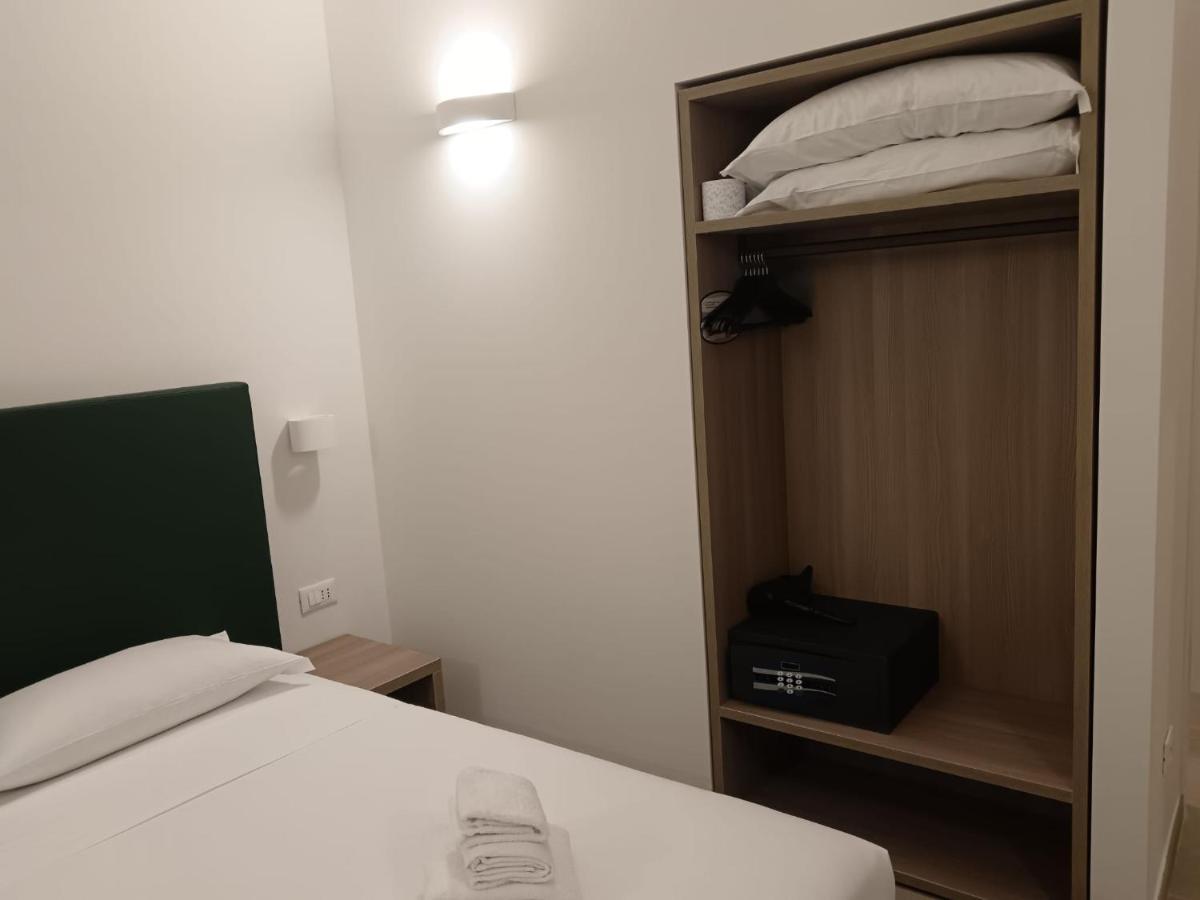 Bertiera Rooms ボローニャ エクステリア 写真