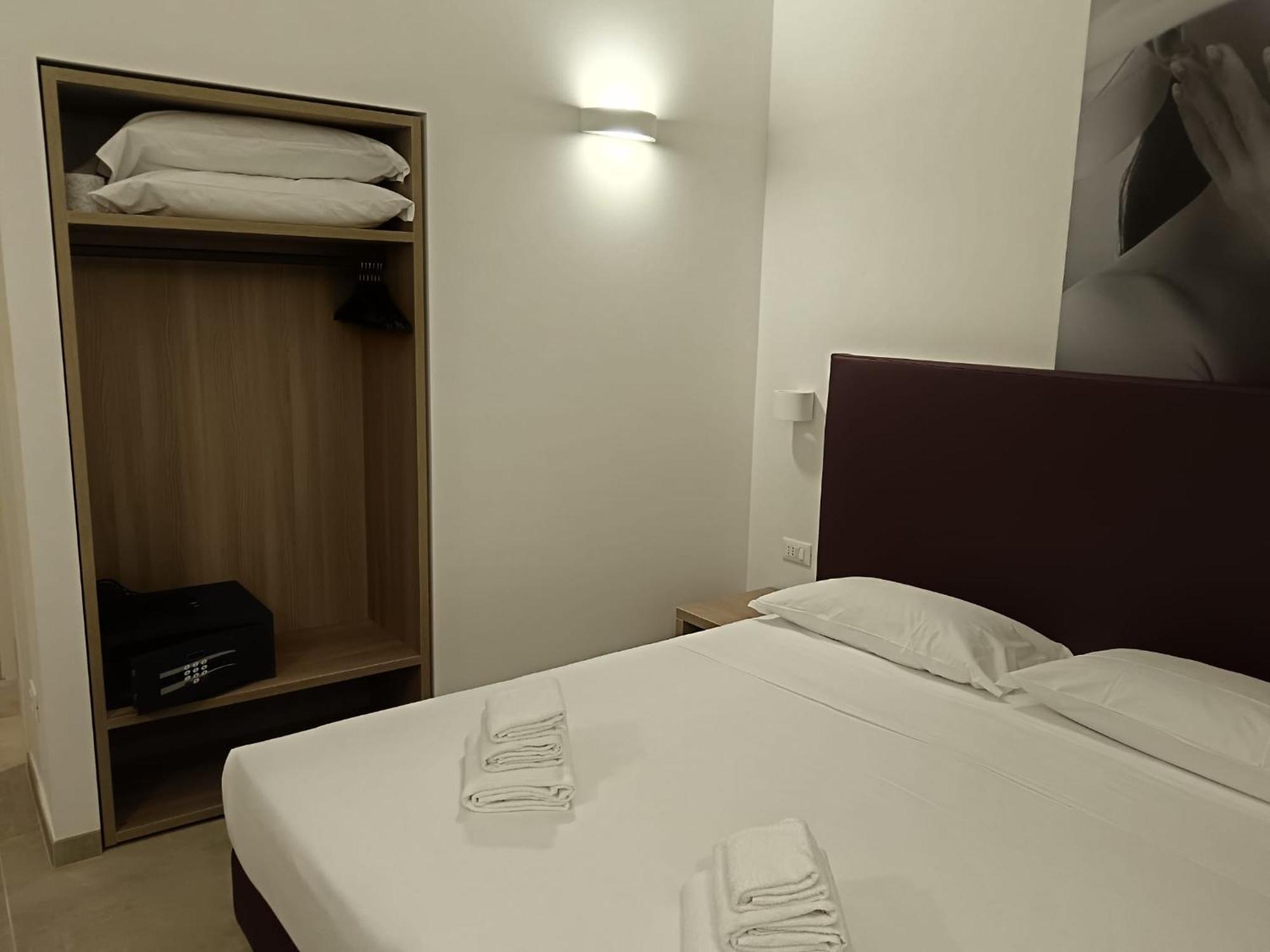 Bertiera Rooms ボローニャ エクステリア 写真